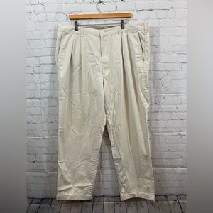 St. John’s Bay Big & Tall Mens Khaki Chino Pleated Front Pants size 42x32